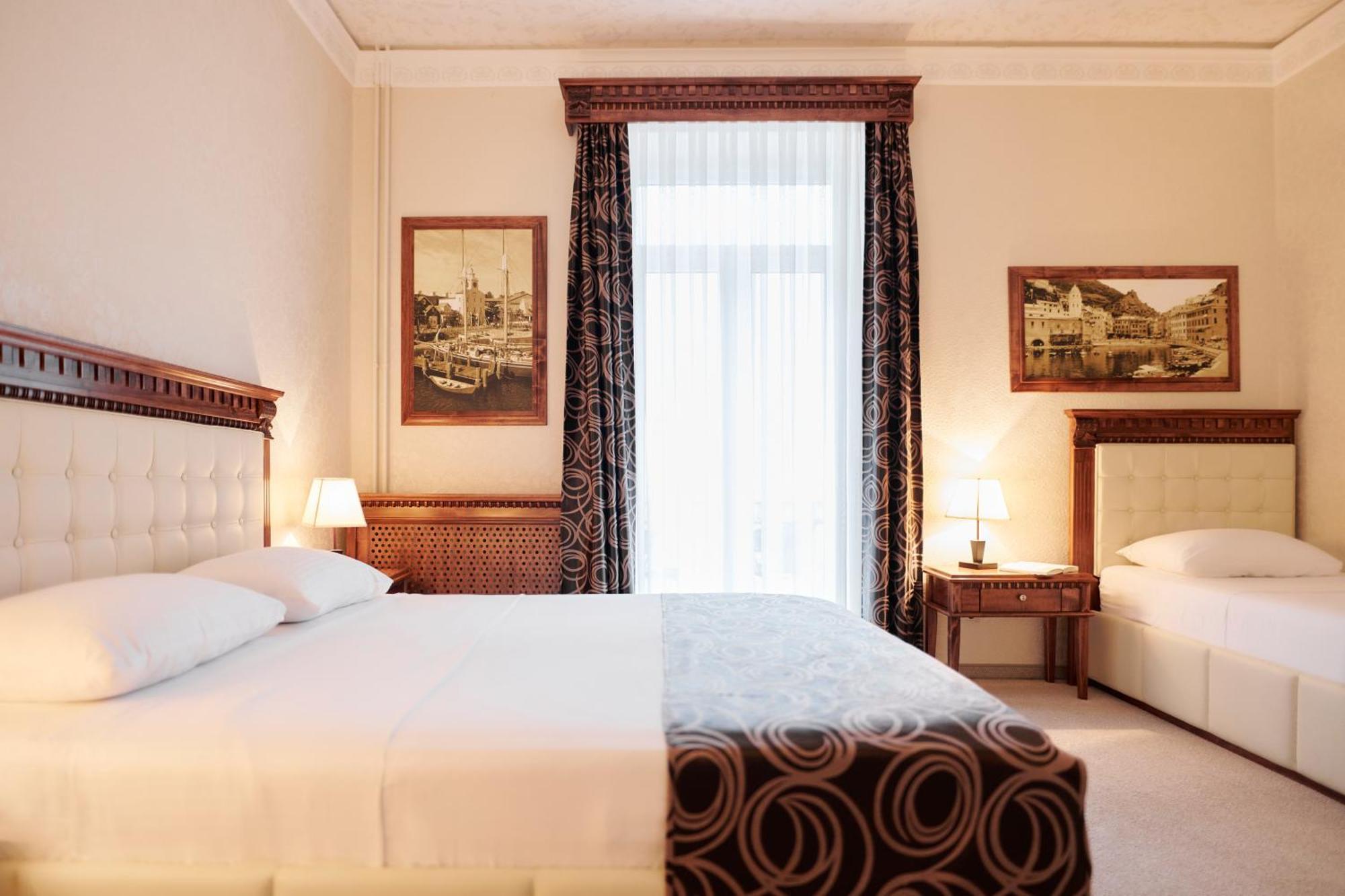 Hotel Villa Schubert Opatija Rom bilde